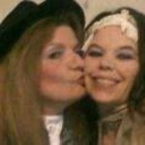 Meet your Posher, Debra